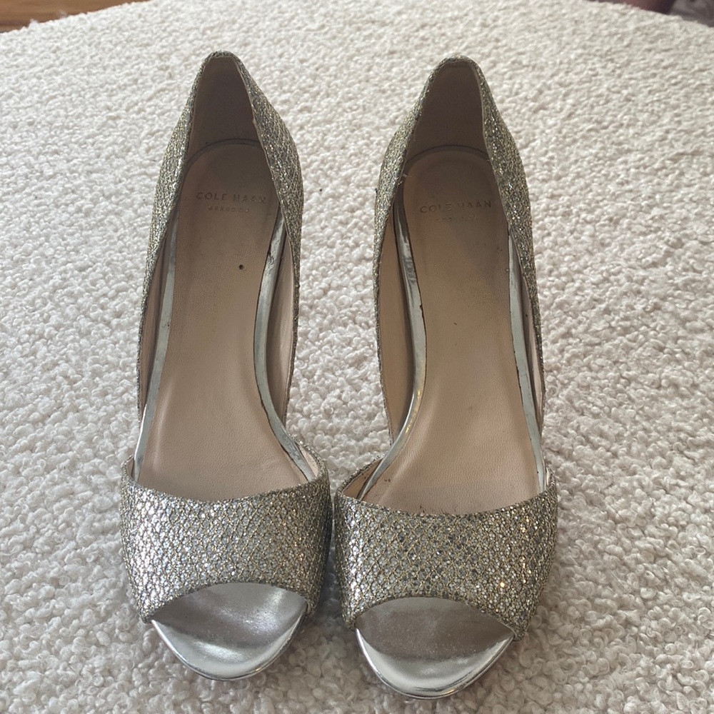 6 1/2 Cole Haan Heel